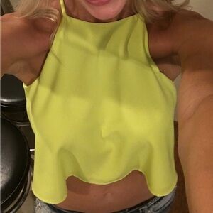 Gianni Bini Flowy Crop Top